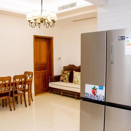 Lark Hotel دار السلام المظهر الخارجي الصورة
