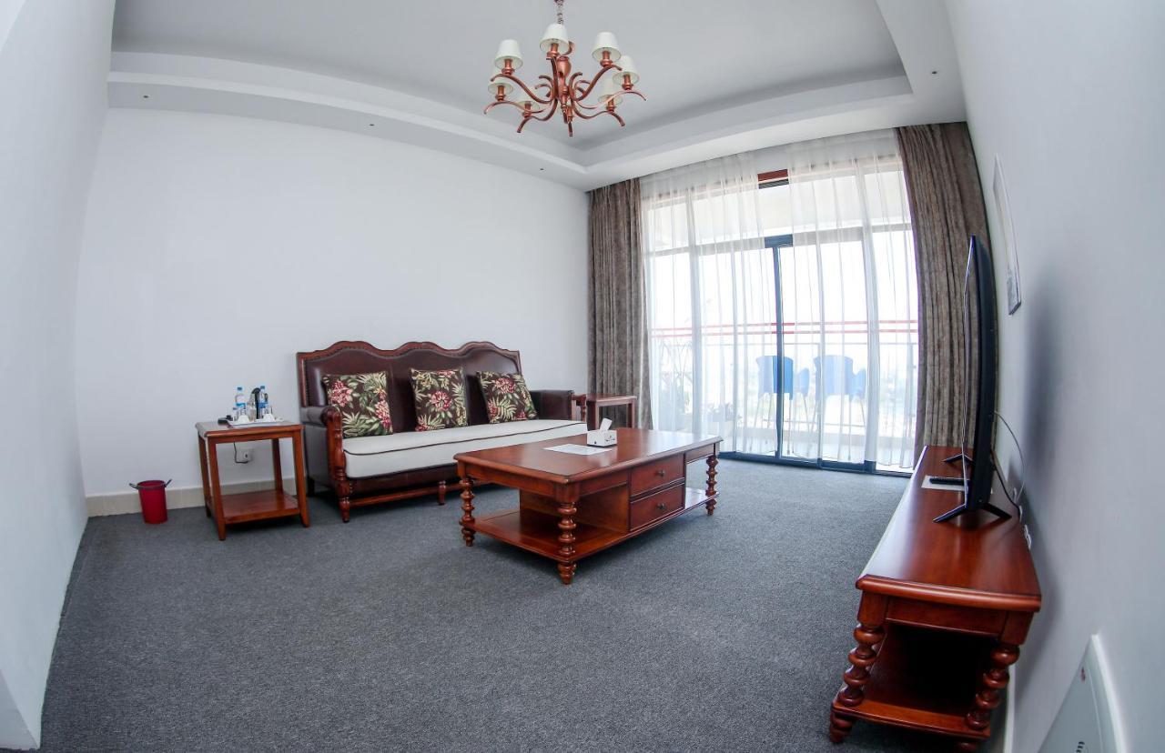 Lark Hotel دار السلام المظهر الخارجي الصورة