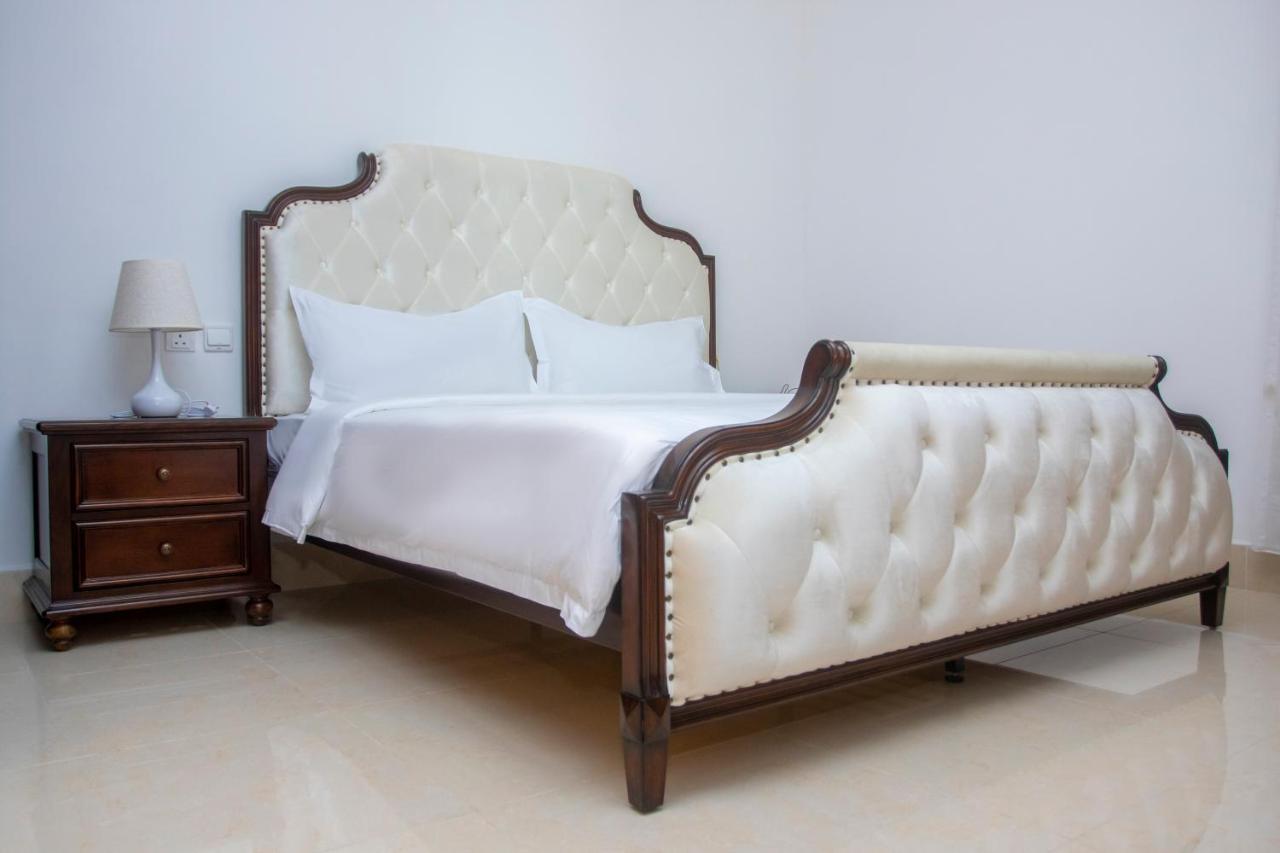 Lark Hotel دار السلام المظهر الخارجي الصورة