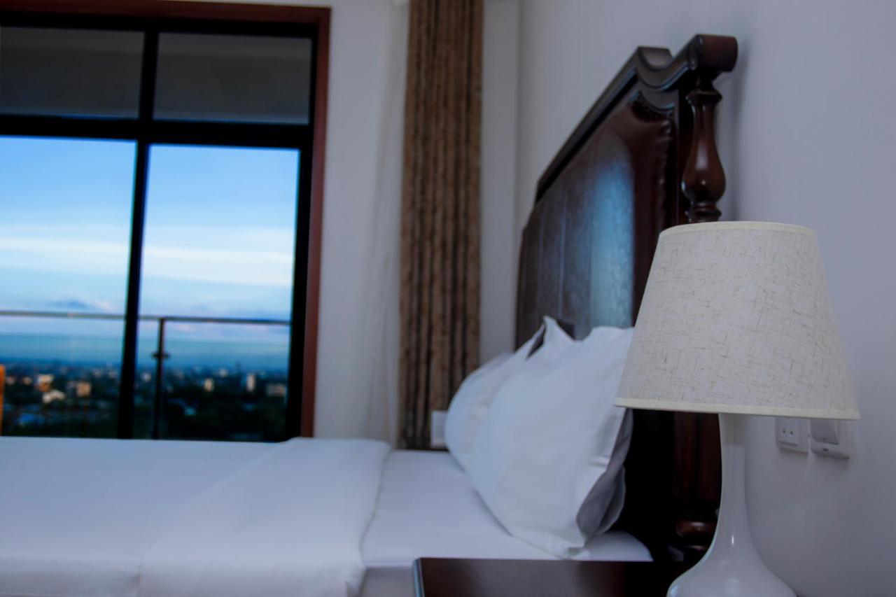 Lark Hotel دار السلام المظهر الخارجي الصورة
